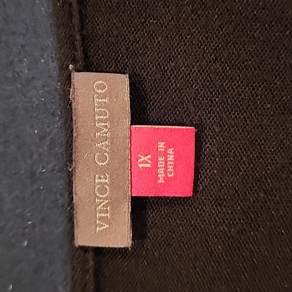 Vince Camuto knit top - Picture 5 of 5